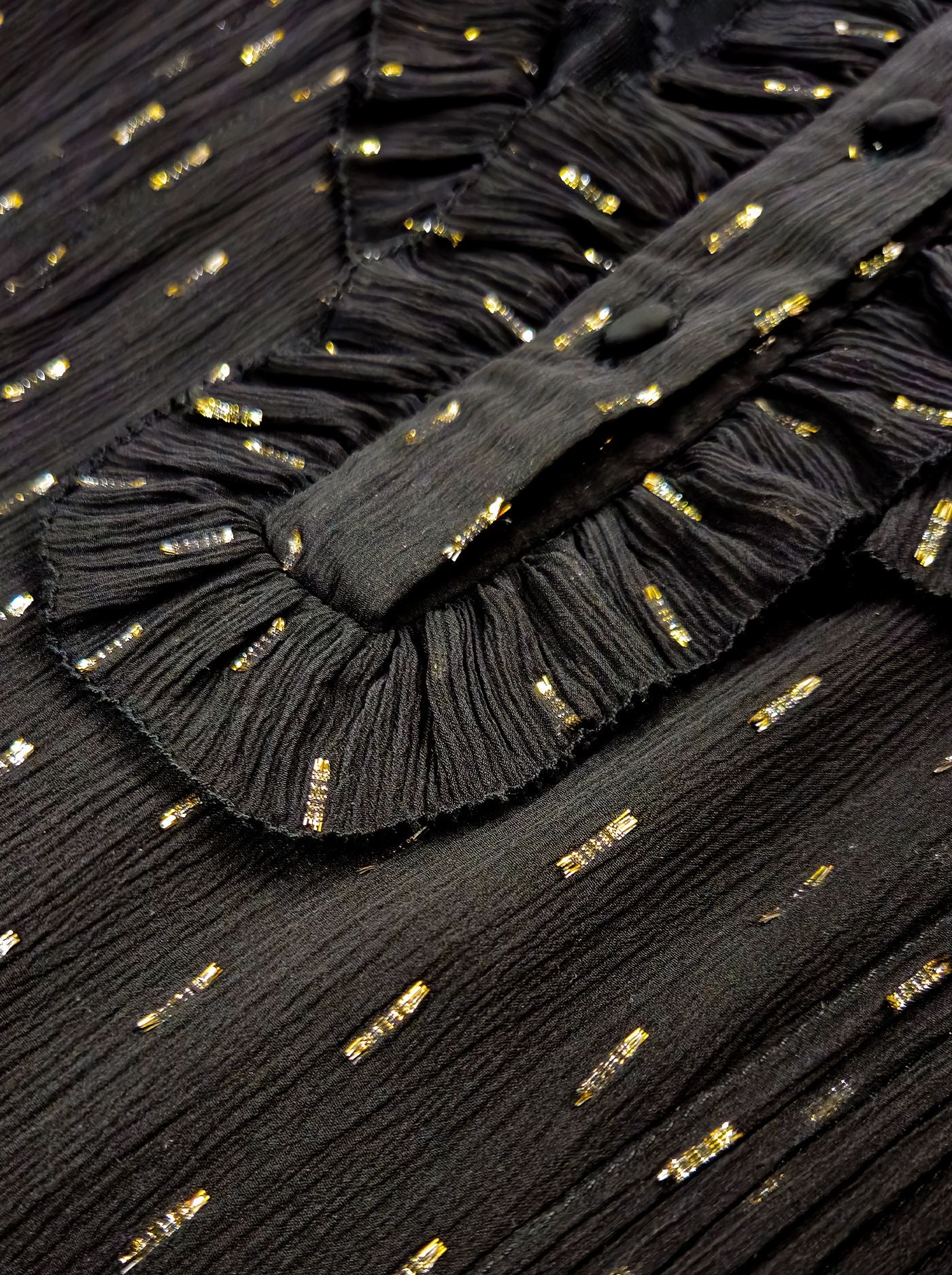 Metallic Silk Ruffle Floor-Length Maxi Dress | Solgo Atelier 6 / Black/Gold Metallic Silk Ruffle Floor-Length Maxi Dress | Solgo Atelier 6 / Black/Gold