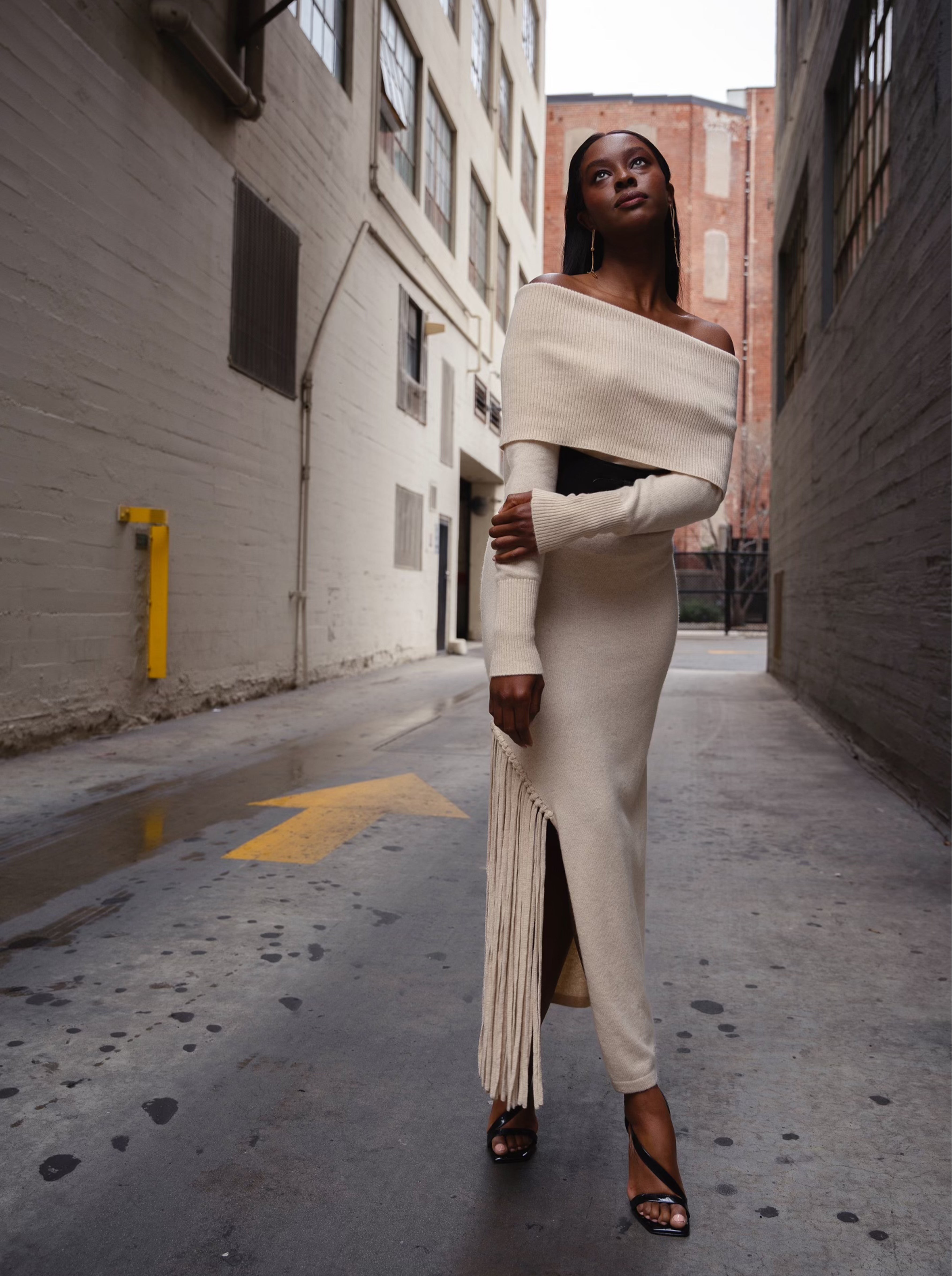 Fashion Beige Cashmere Dress Luxury Cashmere Off-Shoulder Maxi Dress Solgo Atelier Fashion Beige Cashmere Dress Luxury Cashmere Off-Shoulder Maxi Dress Solgo Atelier